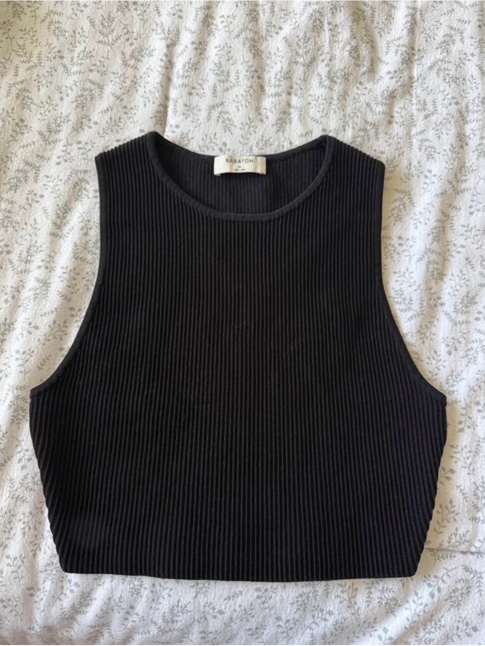 Babaton Black Ribbed Crop Tank